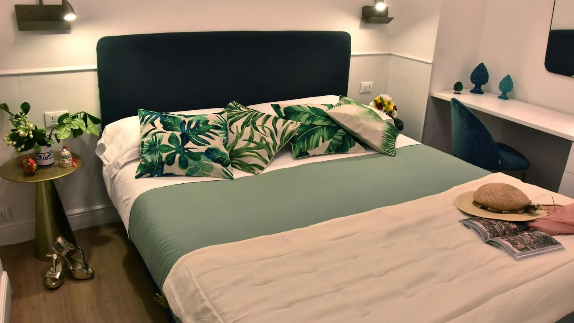 Gloden House Apartments 타오르미나 0*,  이탈리아