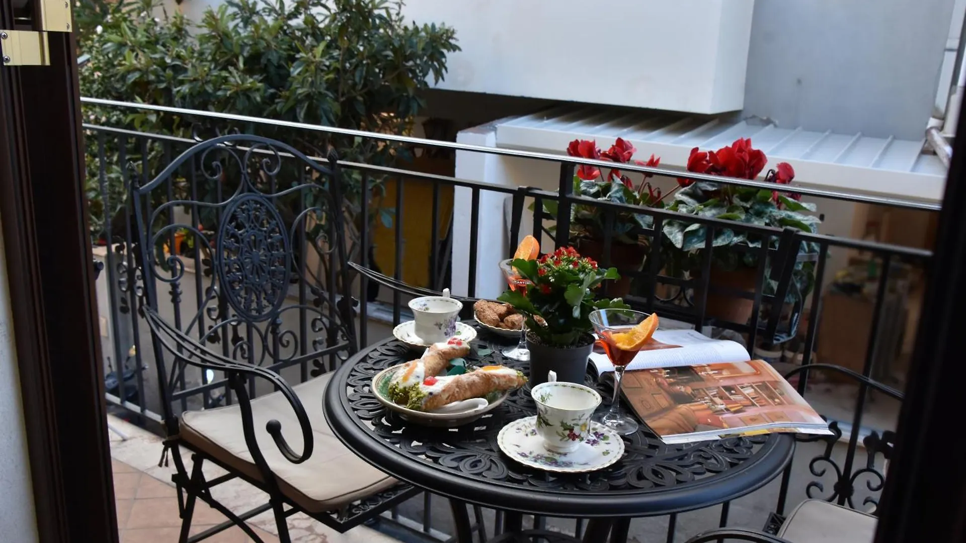 Gloden House Apartments 타오르미나 이탈리아